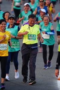 BIB: 53122, 50159, 70733, 52475
                            <button type="button" onclick="openModal(10520321)" class="btn btn-primary btn-sm float-right btn-popup" data-toggle="modal" data-target=".modal-high-quality">
                        <i class="fas fa-shopping-cart"></i> Add to Cart
                    </button>
                                            <button type="button" onclick="isThisMe(10520321, true)" class="btn btn-success btn-sm float-right btn-popup btn-isme hidden" data-toggle="tooltip" data-placement="bottom" title="นี่คือรูปของคุณใช่ไหม คลิกที่นี่เพื่อเอาเข้าอัลบั้ม">
                        <i class="fas fa-plus"></i> Add to album
                    </button>
                    <button type="button" onclick="isThisMe(10520321, false)" class="btn btn-warning btn-sm float-right btn-popup btn-isnotme hidden">
                        <i class="fas fa-ban"></i> Remove from album
                    </button>